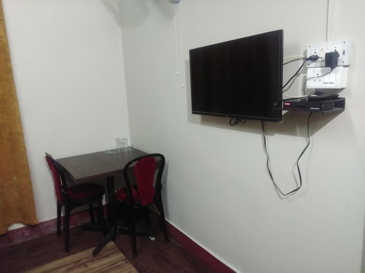 Hotel Pine Kohima Room photo